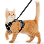 Cat Harness and Leash for Walking Escape Proof Soft Adjustable Cat Leash Breathable Comfortable Vest Easy to Wear Kitten Harness for Outdoor Travel Black S